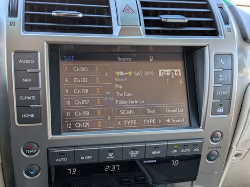 Used 2018 Lexus GX 460 Premium w/ Premium Package AWD/4WD image 12