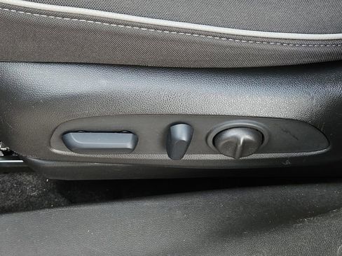 Used 2023 Chevrolet TrailBlazer LT image 21