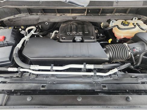 Used 2022 Chevrolet Silverado 1500 Custom AWD/4WD image 28