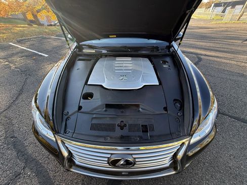 Used 2014 Lexus LS 460 image 35