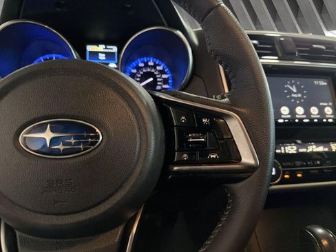 Used 2019 Subaru Outback 2.5i Limited AWD/4WD image 16