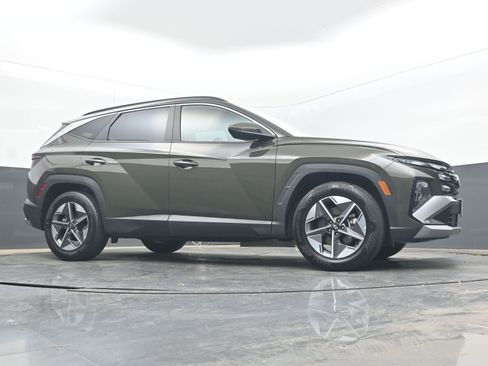 Used 2025 Hyundai Tucson SEL FWD image 22