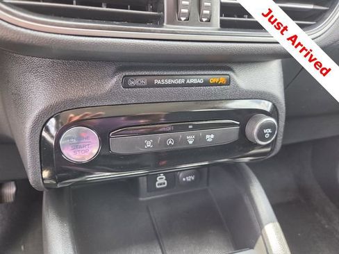 Certified 2025 Ford Escape Active w/ Tech Pack #1 FWD image 12