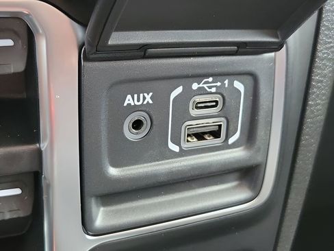 New 2025 Jeep Wrangler Sport S image 31