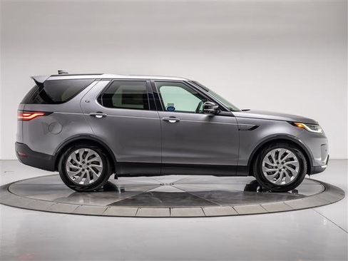 New 2026 Land Rover Discovery S AWD/4WD image 6