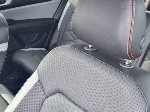 Used 2024 Volkswagen Atlas Peak Edition SEL image 20