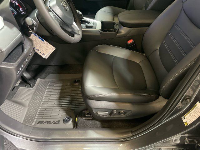 Used 2025 Toyota RAV4 XLE Premium w/ Weather Package AWD/4WD image 13