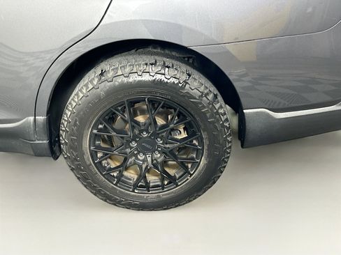 Used 2019 Subaru Outback 2.5i AWD/4WD image 11
