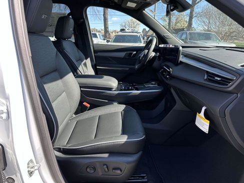 New 2025 Buick Enclave Sport Touring w/ Power Package image 11