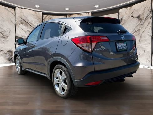 Used 2016 Honda HR-V EX image 8