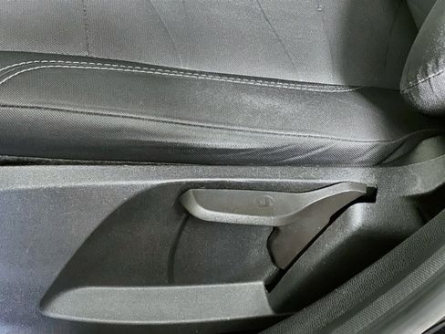 Used 2018 Ford Fiesta SE FWD image 15