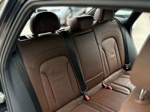 Used 2017 Audi Q3 2.0T Prestige w/ Prestige Package image 33