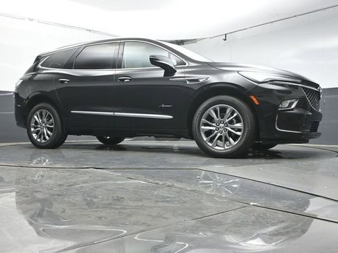 Used 2024 Buick Enclave Avenir FWD image 34