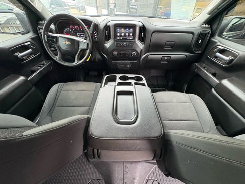 Used 2021 Chevrolet Silverado 1500 Custom image 26