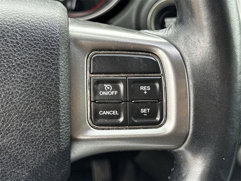 Used 2018 Dodge Journey Crossroad w/ Driver Convenience Group image 23