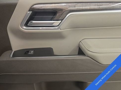 Used 2025 Chevrolet Silverado 1500 LTZ AWD/4WD image 14