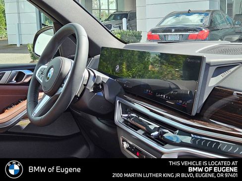 New 2026 BMW X5 xDrive40i w/ M Sport Package AWD/4WD image 12