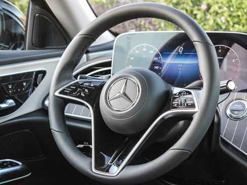 New 2026 Mercedes-Benz E 350 Sedan image 15