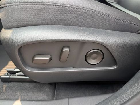 New 2027 GMC Terrain Denali w/ LPO, Floor Liner Package AWD/4WD image 17