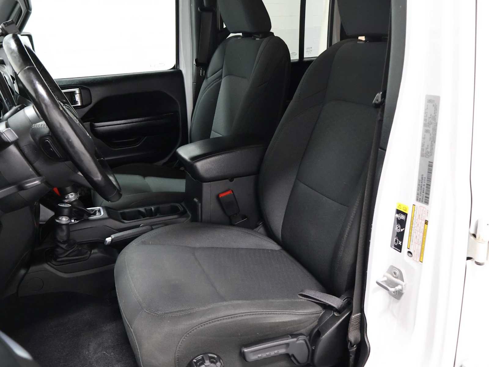 Used 2020 Jeep Wrangler Unlimited Sport S AWD/4WD image 5