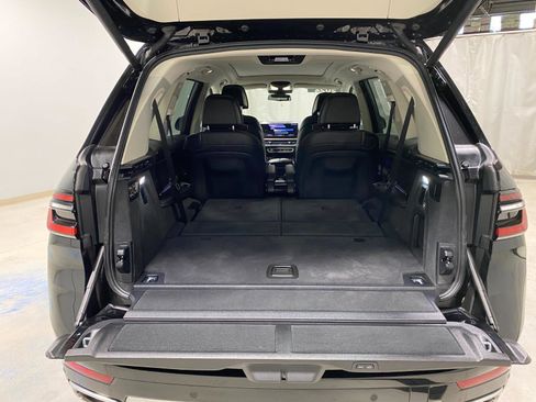 Certified 2024 BMW X7 xDrive40i w/ Premium Package image 31