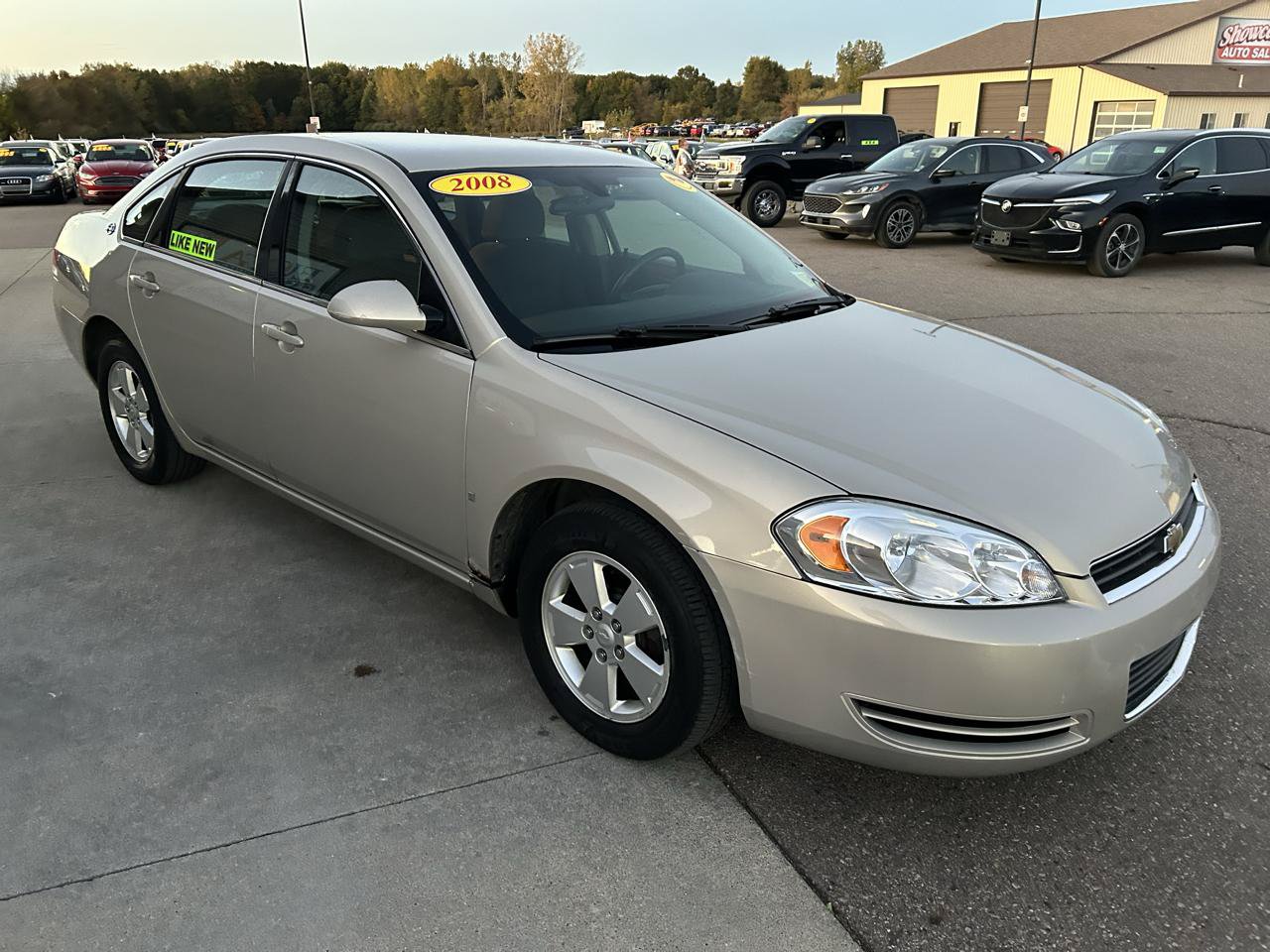 Used 2008 Chevrolet Impala LT FWD image 3