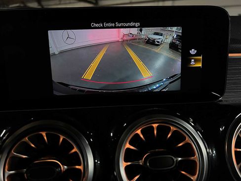 Certified 2023 Mercedes-Benz GLB 250 4MATIC image 37