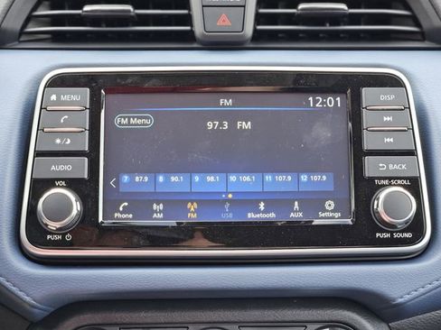 New 2025 Nissan Versa SV w/ Trunk Package FWD image 21