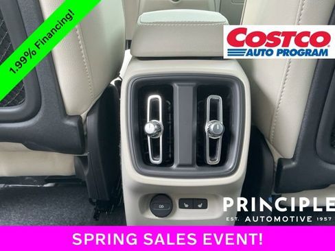 New 2026 Volvo XC40 B5 Plus w/ Protection Package Premier AWD/4WD image 34