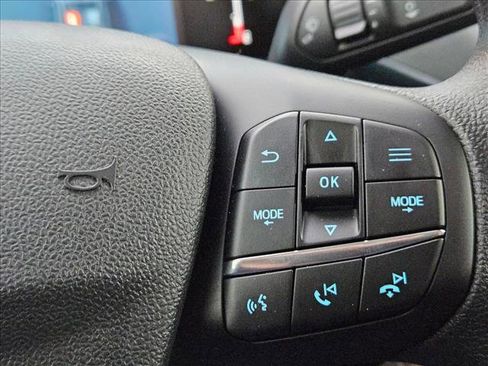 New 2025 Ford Maverick XL image 15