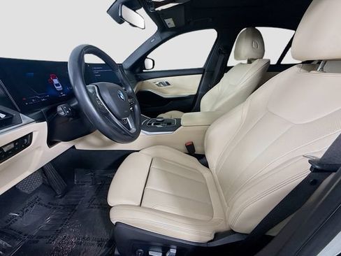 Used 2023 BMW 330i xDrive Sedan w/ Driving Assistance Package AWD/4WD image 21