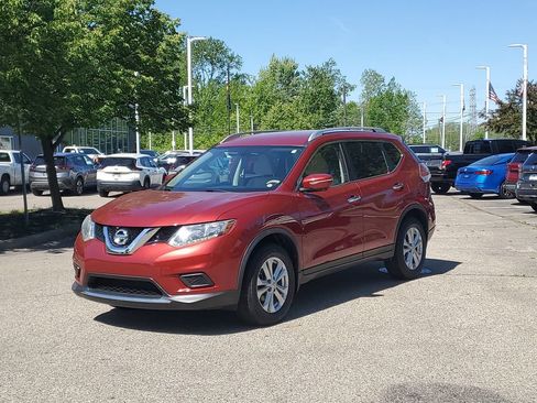 Used 2015 Nissan Rogue SV w/ SV Premium Package AWD/4WD image 28