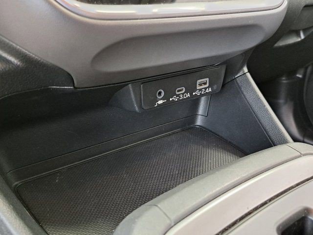 Used 2025 Subaru Crosstrek 2.5i Premium AWD/4WD image 17