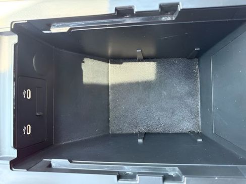Used 2024 MAZDA MAZDA3 s FWD image 26