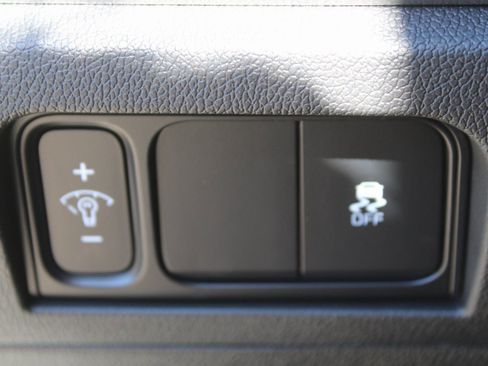 New 2026 Kia Sorento S w/ S Panoramic Sunroof Package image 25