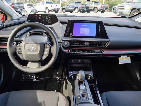New 2026 Toyota Prius SE image 15