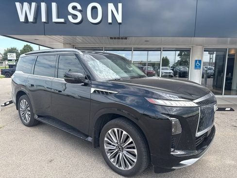 Used 2025 INFINITI QX80 Sensory w/ Premium Cargo Package AWD/4WD image 1