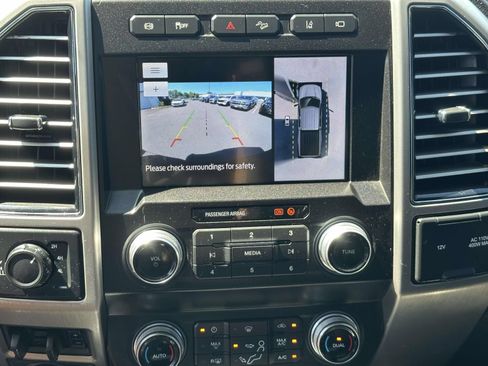 Used 2020 Ford F250 Platinum w/ FX4 Off-Road Package AWD/4WD image 11