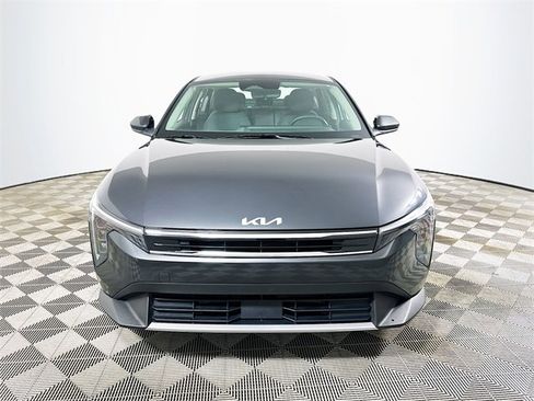 Used 2025 Kia K4 EX image 8