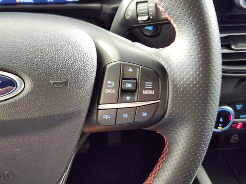 Used 2025 Ford Escape ST-Line Select AWD/4WD image 19