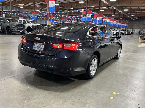 Used 2023 Chevrolet Malibu LS w/ Driver Confidence Package FWD image 5
