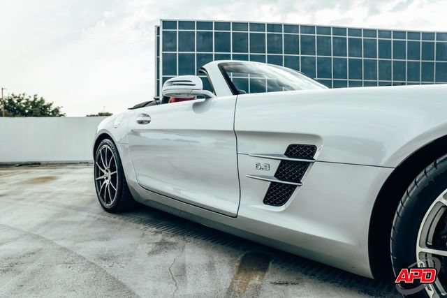 Used 2012 Mercedes-Benz SLS AMG Roadster image 32