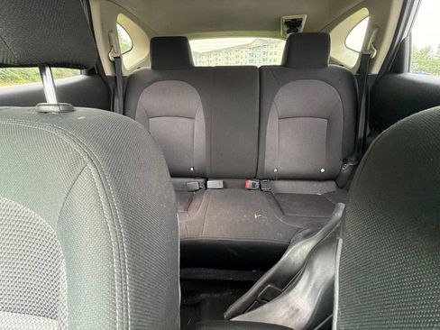Used 2011 Nissan Rogue SV AWD/4WD image 20