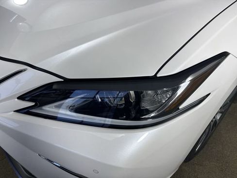 Used 2019 Lexus ES 350 image 31