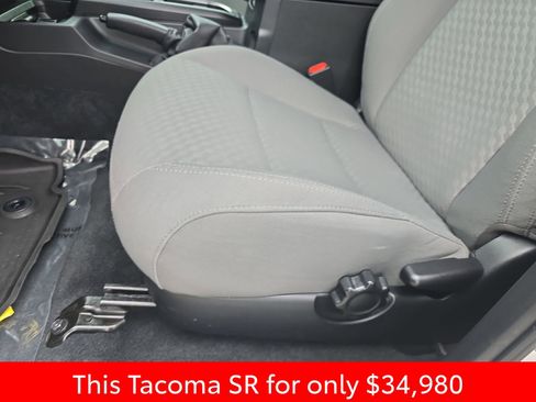 Used 2023 Toyota Tacoma SR image 34