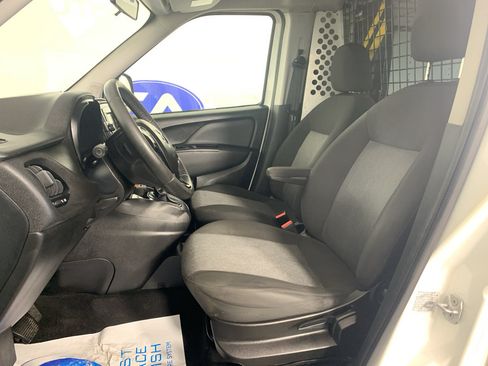 Used 2021 RAM ProMaster City Tradesman SLT FWD image 14