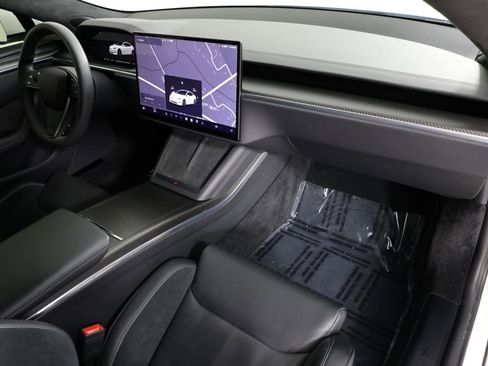 Used 2024 Tesla Model S Plaid image 39