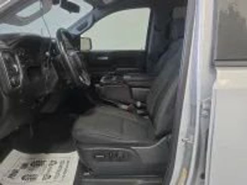 Used 2019 Chevrolet Silverado 1500 LT w/ All-Star Edition AWD/4WD image 3