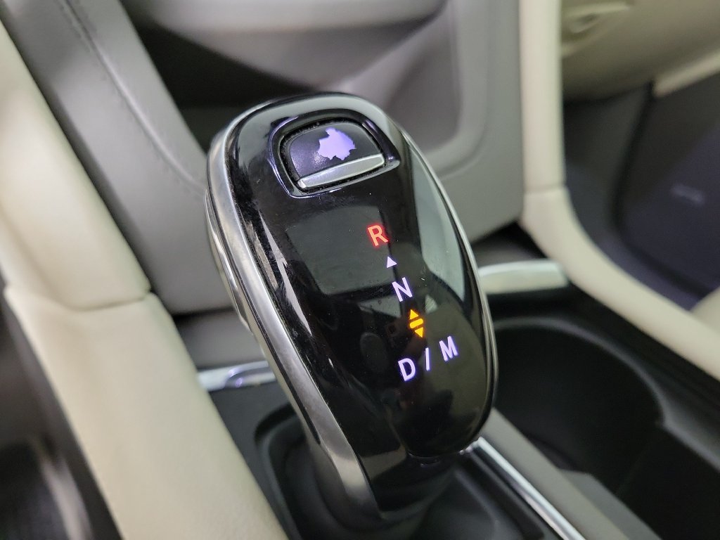 Used 2021 Cadillac XT6 Premium Luxury FWD image 32