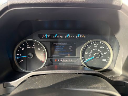 Used 2015 Ford F150 XLT w/ Equipment Group 302A Luxury image 16